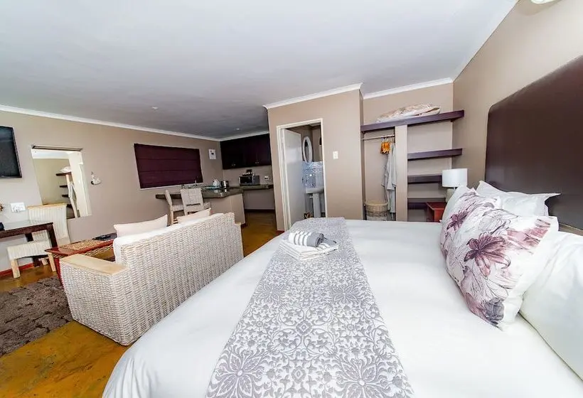 キングサイズベッドのスタンダードルーム, Kleinplasie Guesthouse