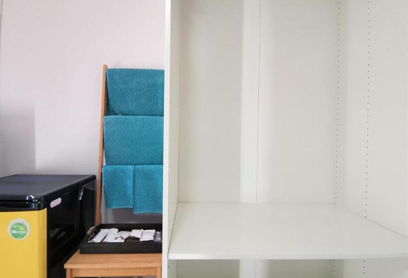 Standard-huone Parveke, Nice Nap Hostel