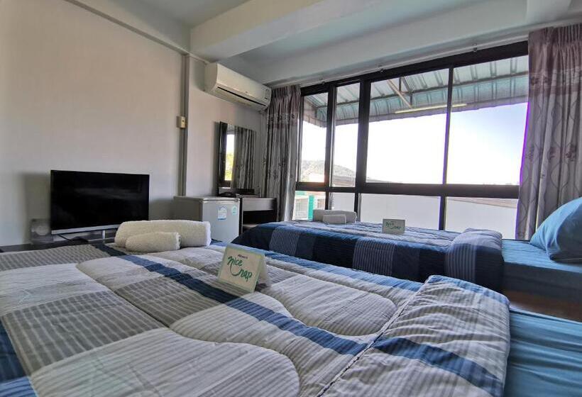 Deluxe-huone, Nice Nap Hostel