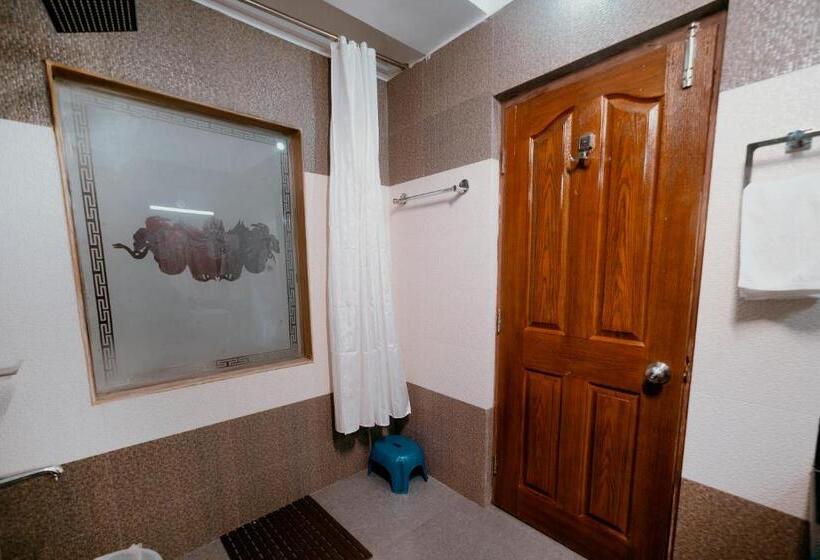 غرفة ديلوكس, Buddha Retreat