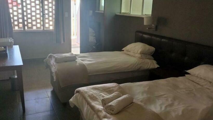 스탠다드 룸, Calvinia