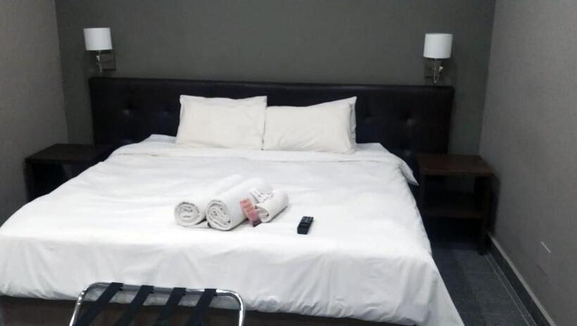 스탠다드 룸, Calvinia