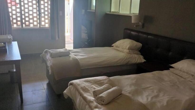 스탠다드 싱글 룸, Calvinia