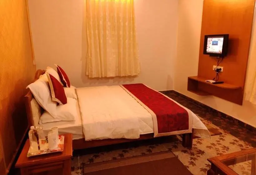 デラックスルーム, Kstdc Hotel Mayura Gerusoppa, Jogfalls
