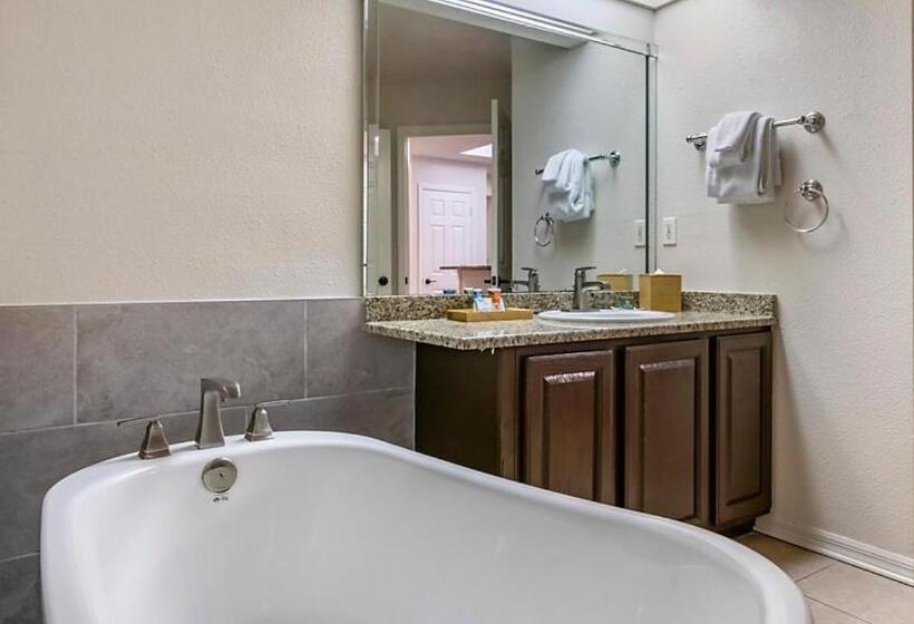 Suíte Deluxe, Bluegreen Vacations Grande Villas At World Golf Village