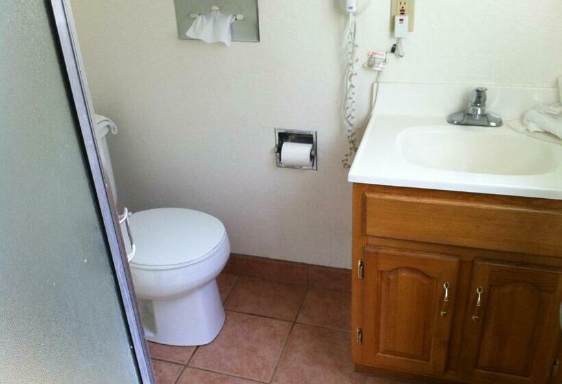 스탠다드 룸, Golden Chain Motel