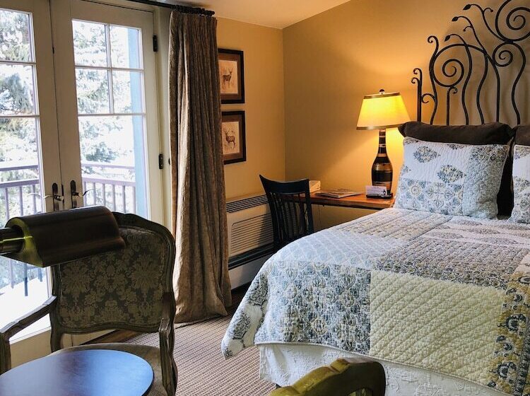 Номер Премиум, Annabelle Inn