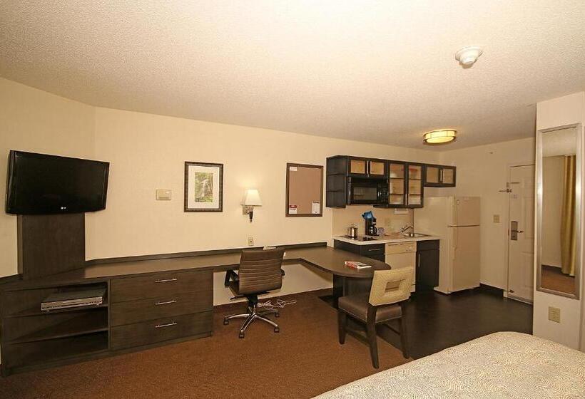 Студия Стандарт, Candlewood Suites Newport News Yorktown, An Ihg