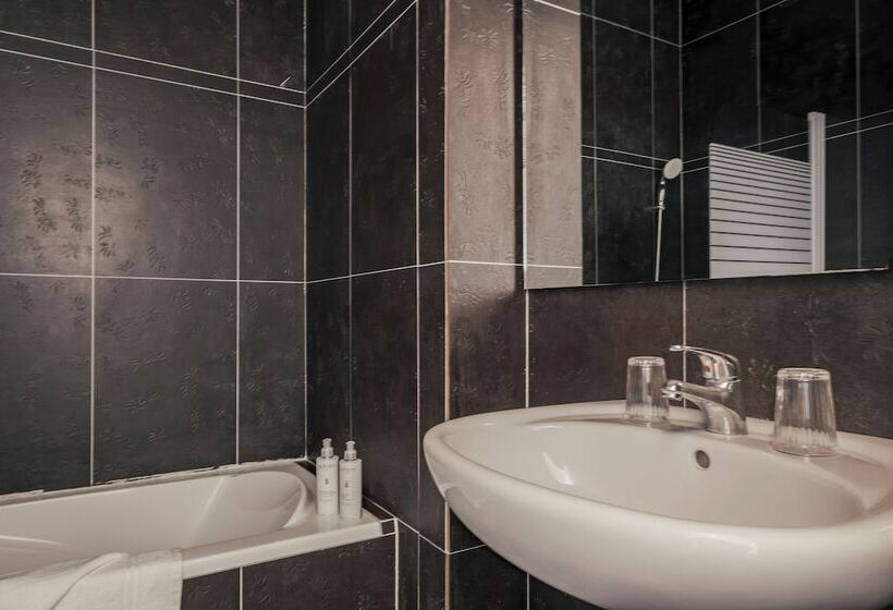 스탠다드 룸, Surplage Hôtel Cavalière