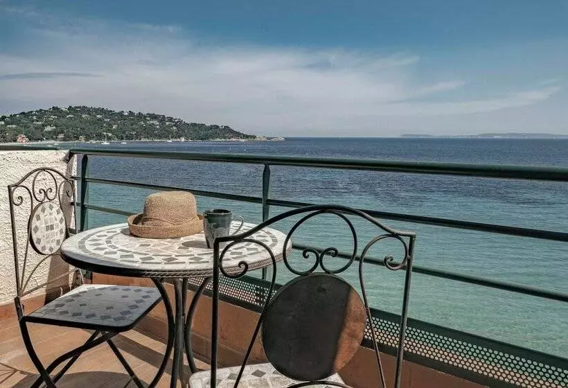 سوییت لوکس, Surplage Hôtel Cavalière