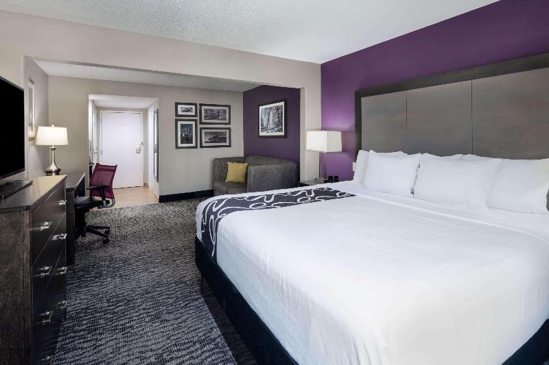 Quarto Executivo Cama King, La Quinta By Wyndham Kennesaw