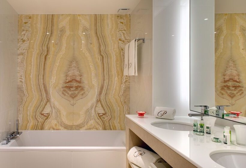 デラックスルーム, Domaine Du Mas De Pierre