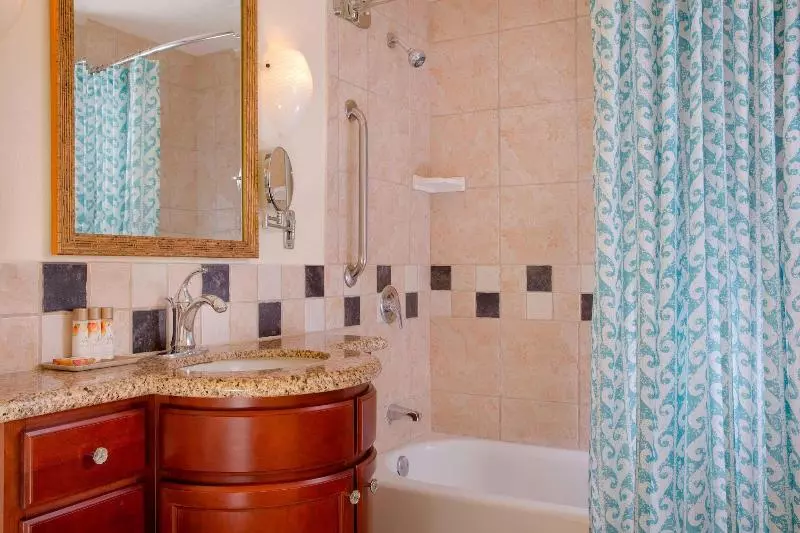 اتاق استاندارد با تخت بزرگ, Marriott S Ko Olina Beach Club