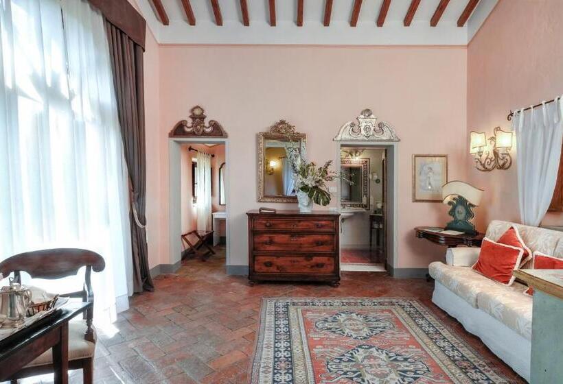 스위트, Il Falconiere Relais & Spa