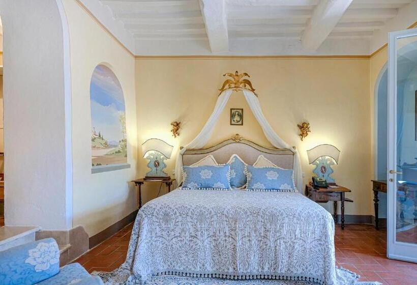 Quarto Deluxe, Il Falconiere Relais & Spa