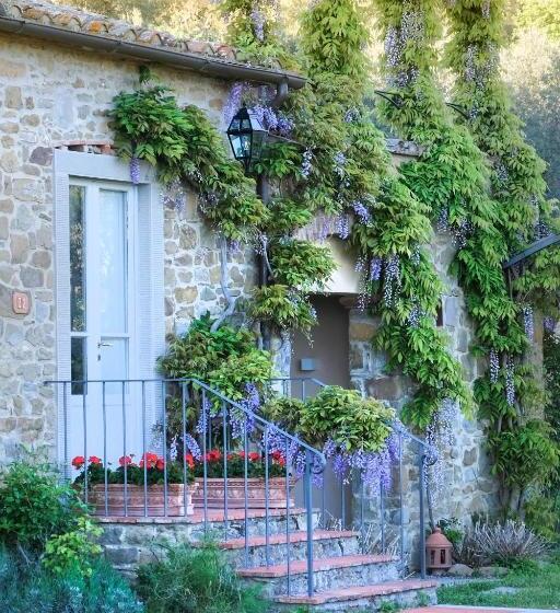 스위트, Il Falconiere Relais & Spa