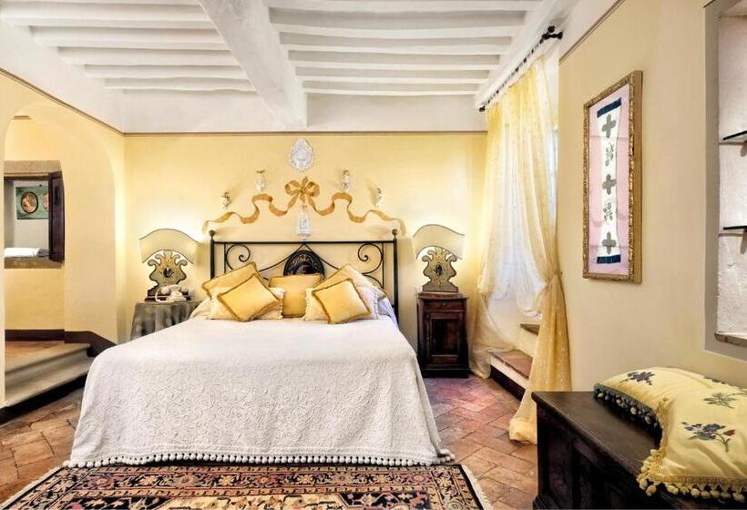 스위트, Il Falconiere Relais & Spa