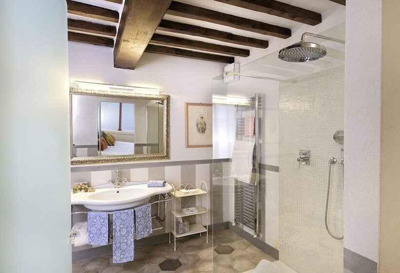 Классический Номер, Il Falconiere Relais & Spa
