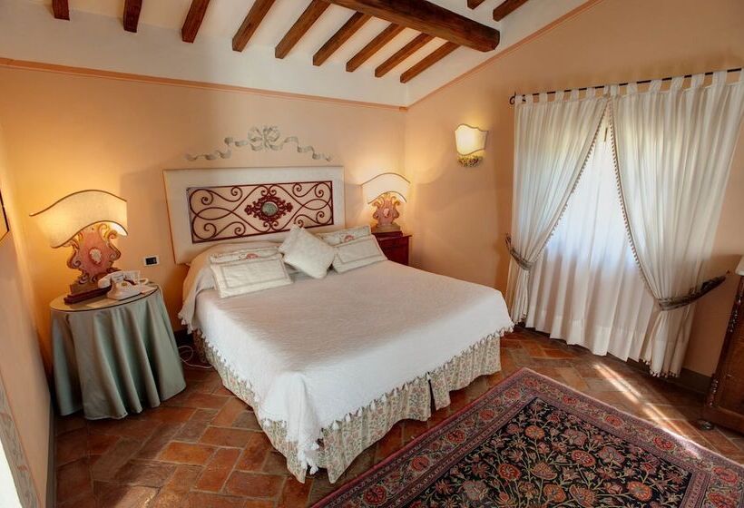 Полулюкс, Il Falconiere Relais & Spa