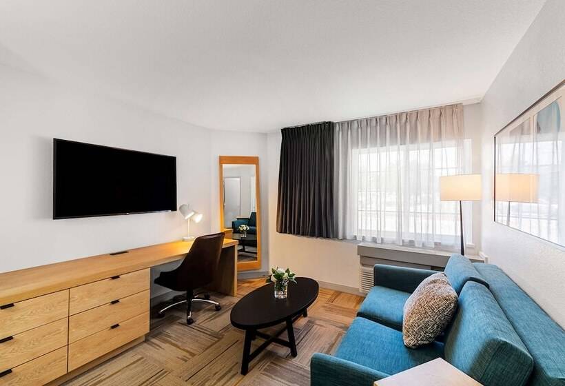 סוויטה, Sonesta Simply Suites Austin South