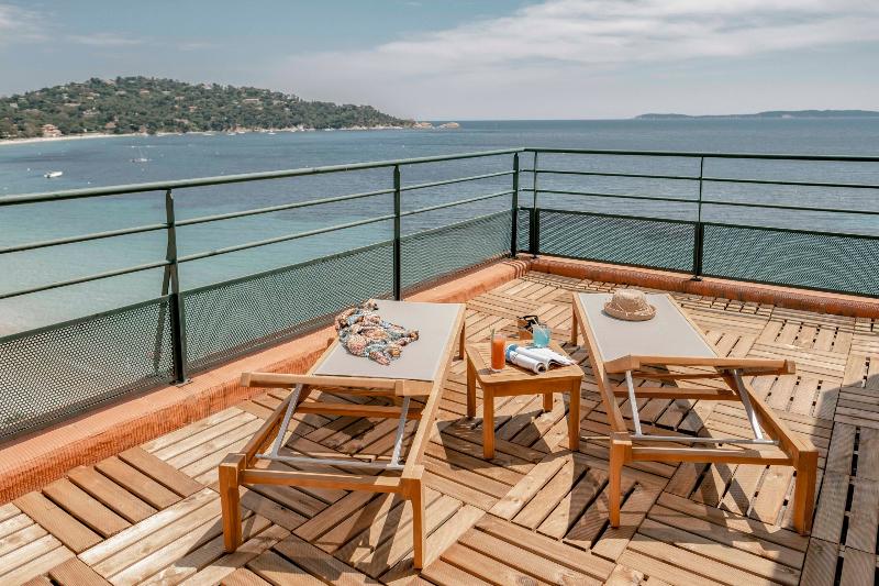 Triple Room Sea View, Surplage Hôtel Cavalière