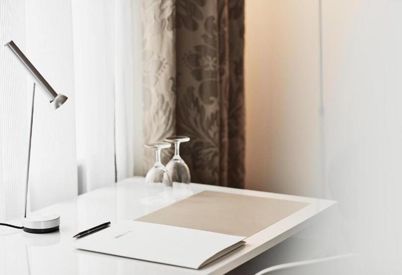 Номер Стандарт, Uzwil