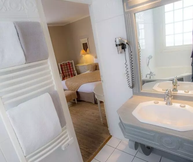 Suite Familiale, Villa Augeval Hôtel De Charme & Spa
