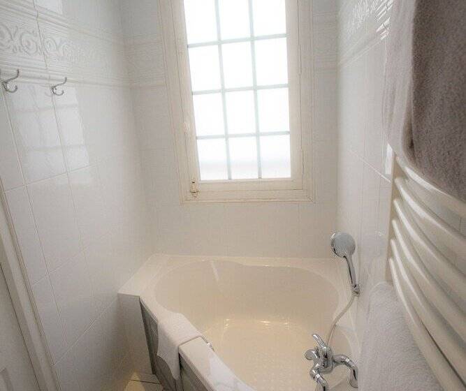 スイート（家族用）, Villa Augeval Hôtel De Charme & Spa