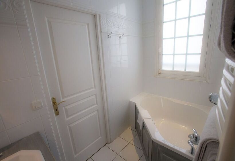 スイート（家族用）, Villa Augeval Hôtel De Charme & Spa