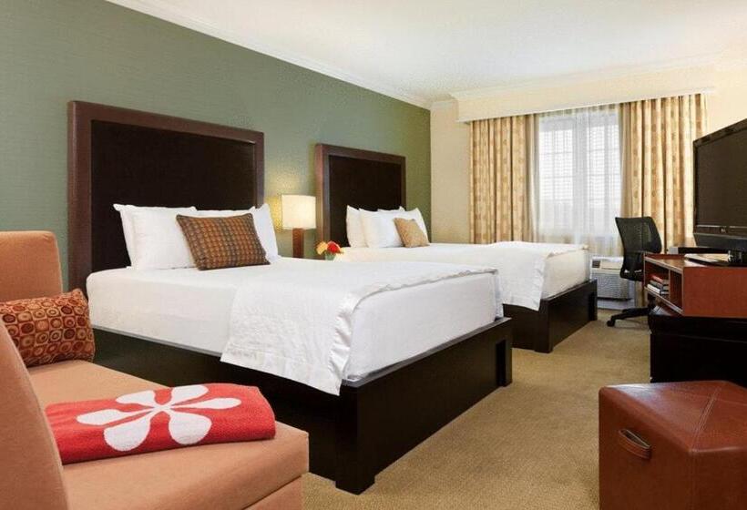 غرفه قياسيه سريرين مزدوجين, Westminster