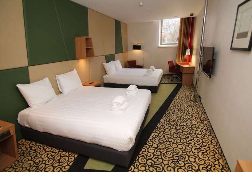 اتاق استاندارد چهار تخته, Savoy Hotel Amsterdam