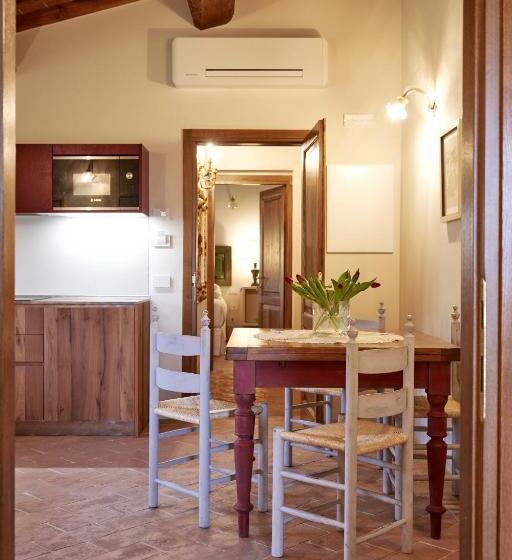 شقة غرفتين, Podere Di Moiata