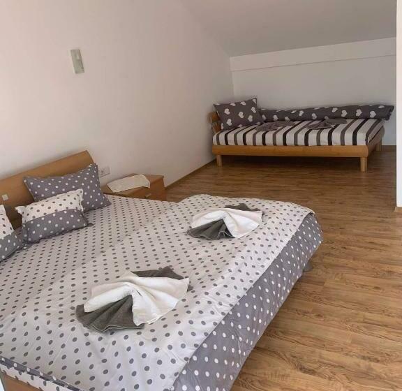 스탠다드 룸, Casa Madalina