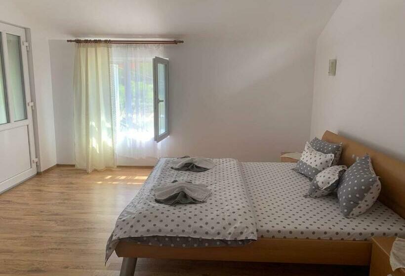 스탠다드 룸, Casa Madalina