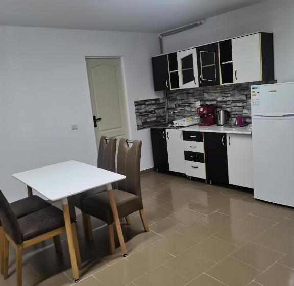 디럭스 룸, Casa Madalina