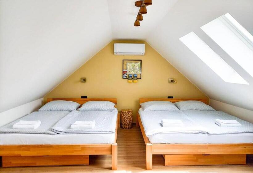 套房带园景, Penzion Lederer