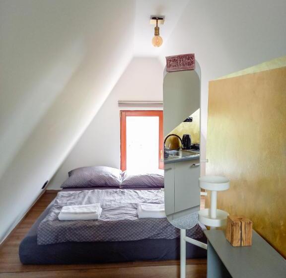 套房带园景, Penzion Lederer