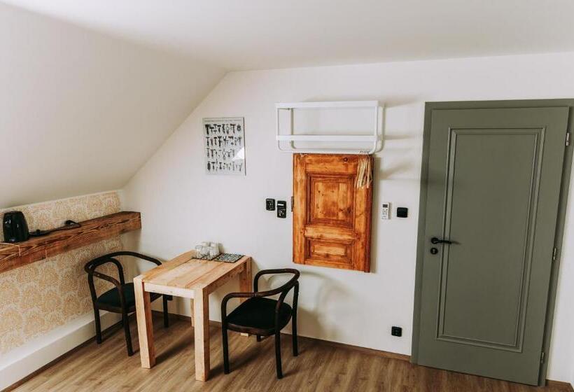 标准间, Penzion Lederer