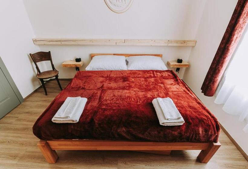 标准间, Penzion Lederer