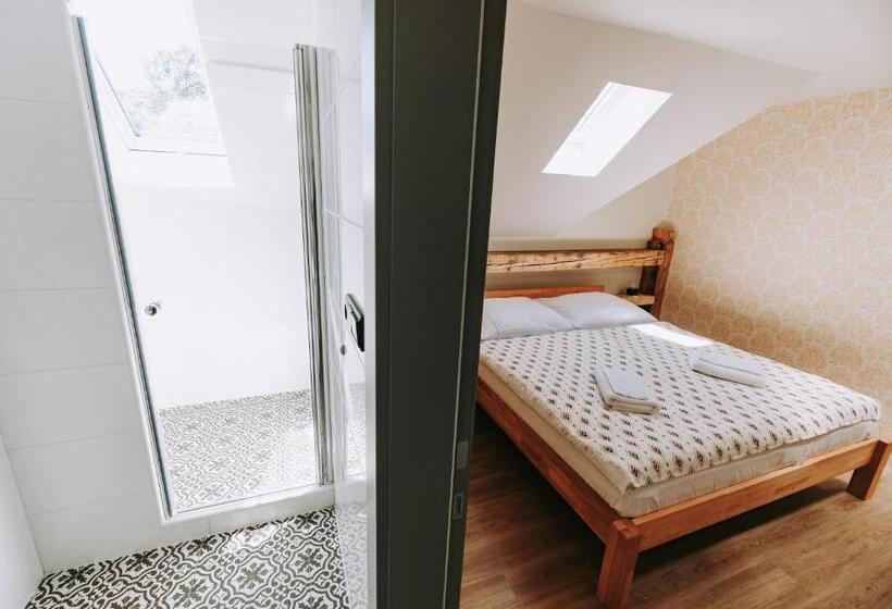 标准间, Penzion Lederer