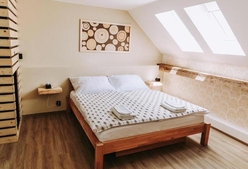 标准间, Penzion Lederer