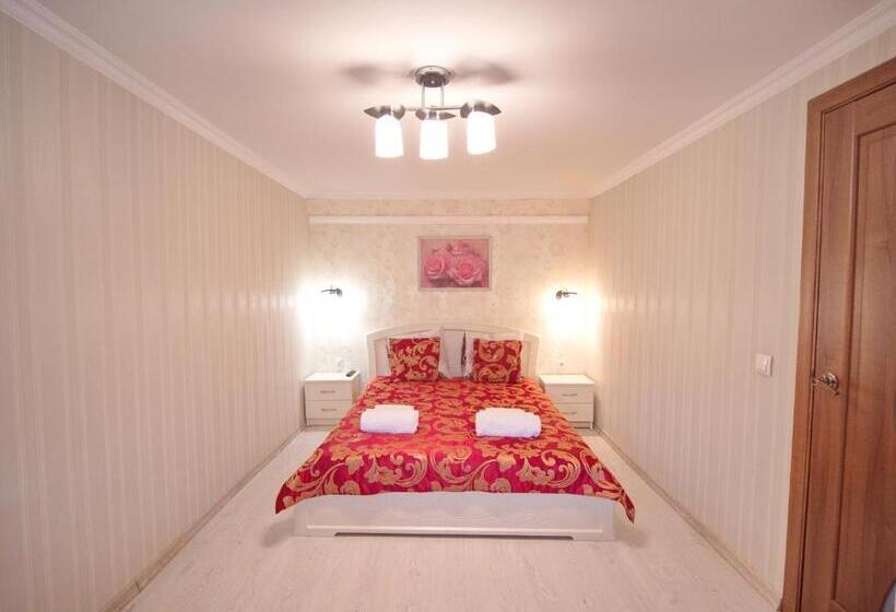 اتاق خانوادگی, Villa Magnat