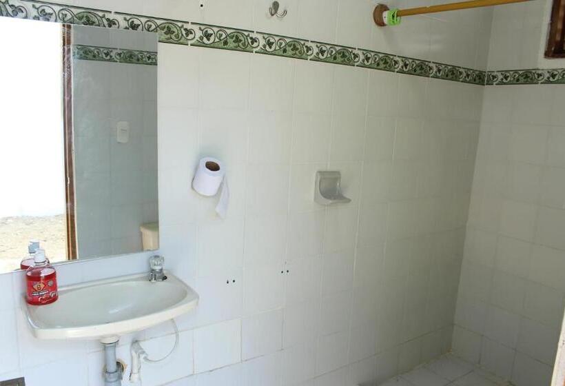 غرفة قياسية رباعية حمام مشترك, Yaharo Posada Turística