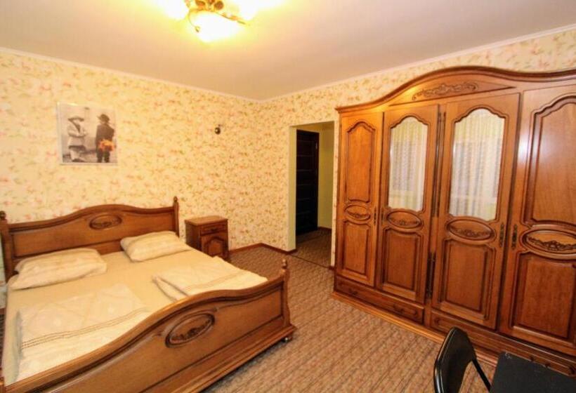 اتاق استاندارد با بالکن, затишний міні готель Rosky