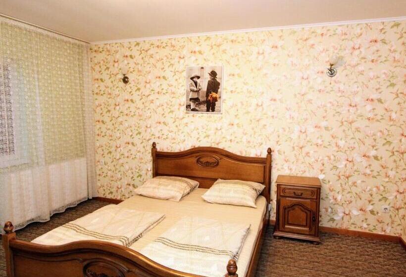 اتاق استاندارد با بالکن, затишний міні готель Rosky