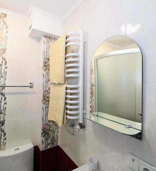 اتاق خانوادگی, затишний міні готель Rosky