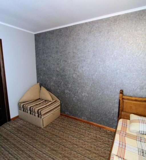 اتاق خانوادگی, затишний міні готель Rosky