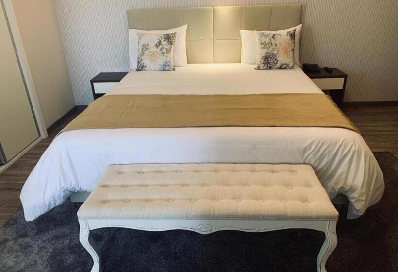 スイート, Alojamento Restaurante Dom Dinis