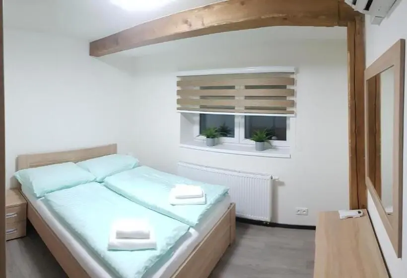 メゾネットスイート, Apartmány Meandry