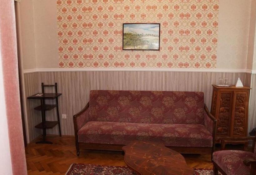 スーペリアースイート, Fábiánics Kastély Misefa